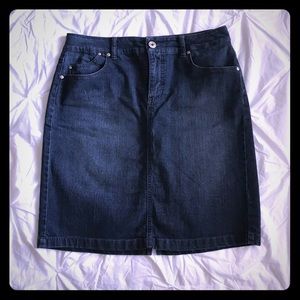 Bandolino Denim Pencil Skirt